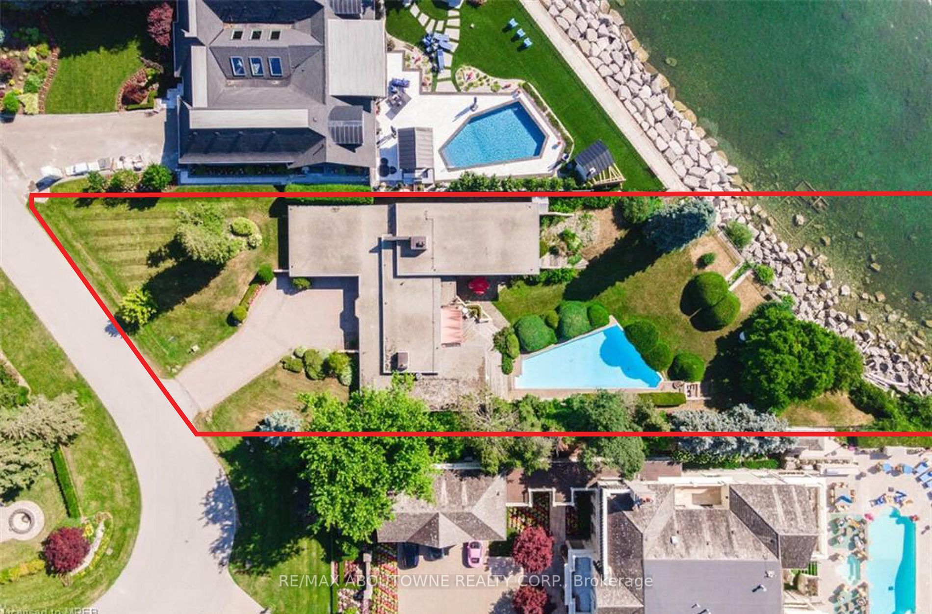 1044 Argyle Drive