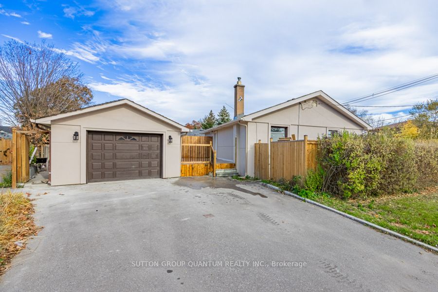 191 DEANE Avenue