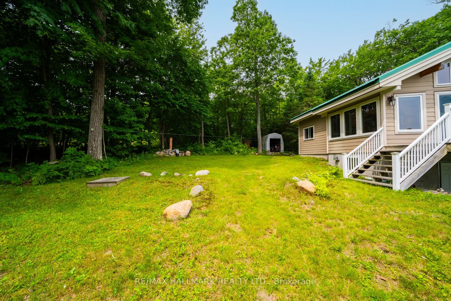 53 Sandy Island
