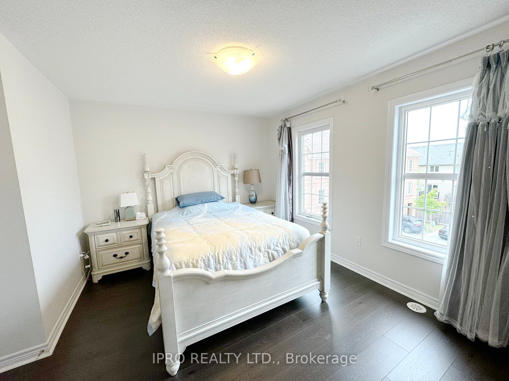 2280 Baronwood Drive, #90