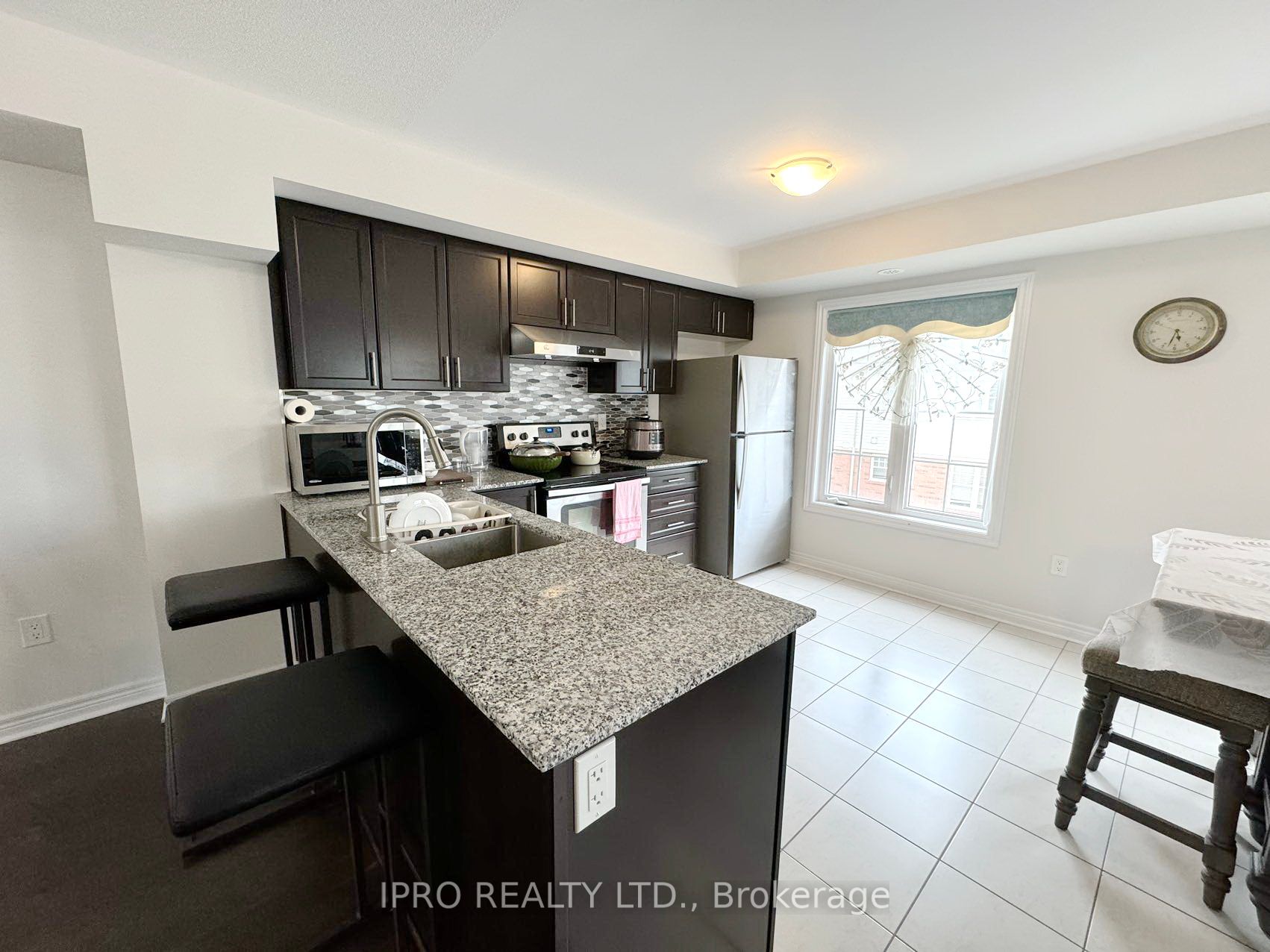 2280 Baronwood Drive, #90