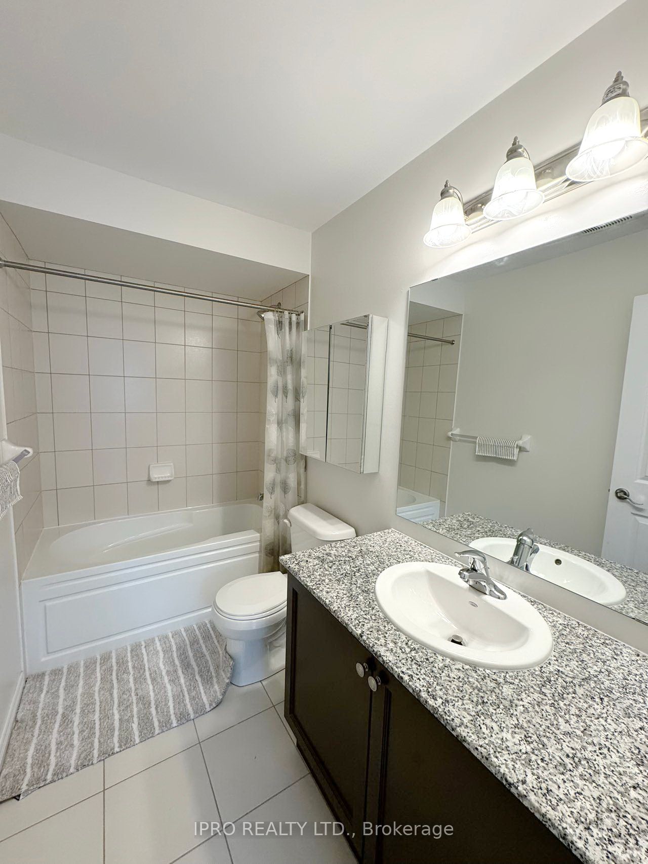 2280 Baronwood Drive, #90