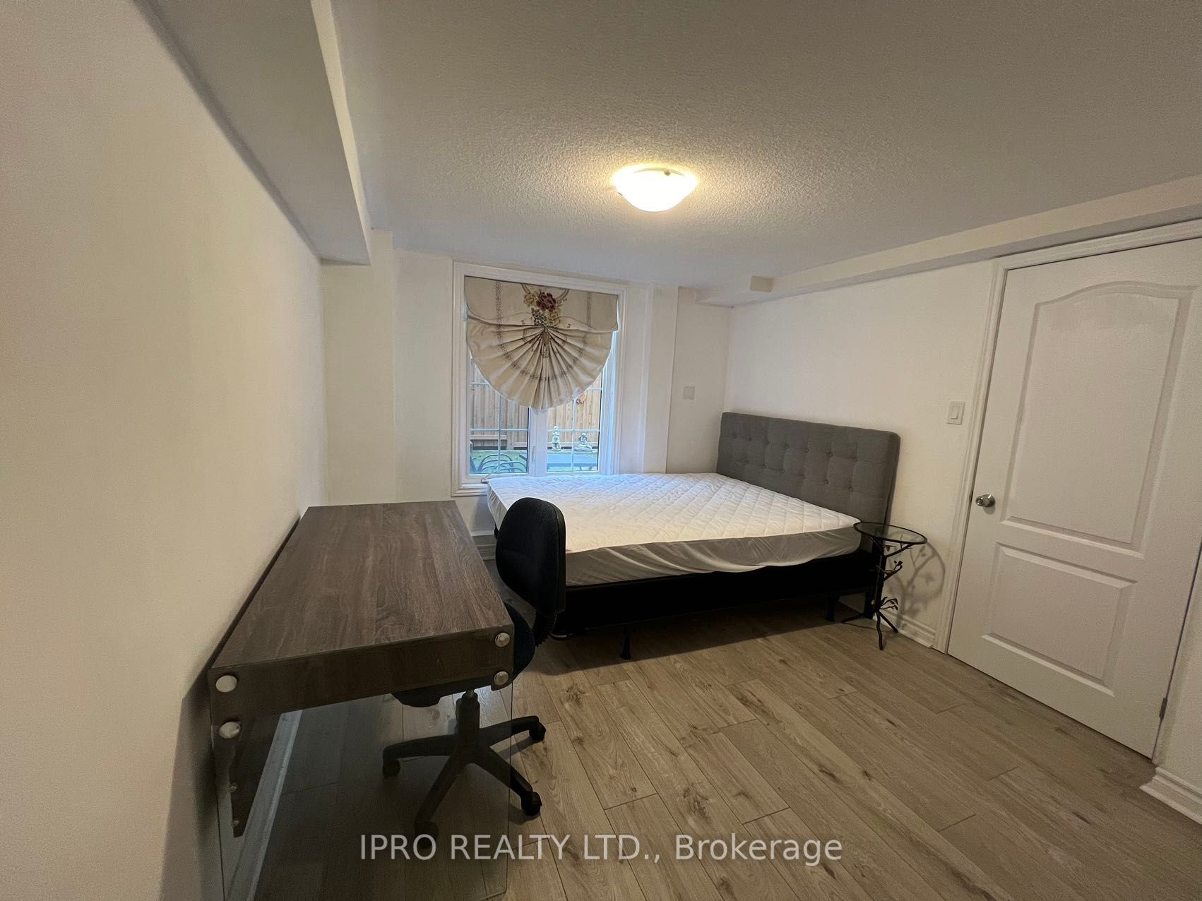 2280 Baronwood Drive, #90
