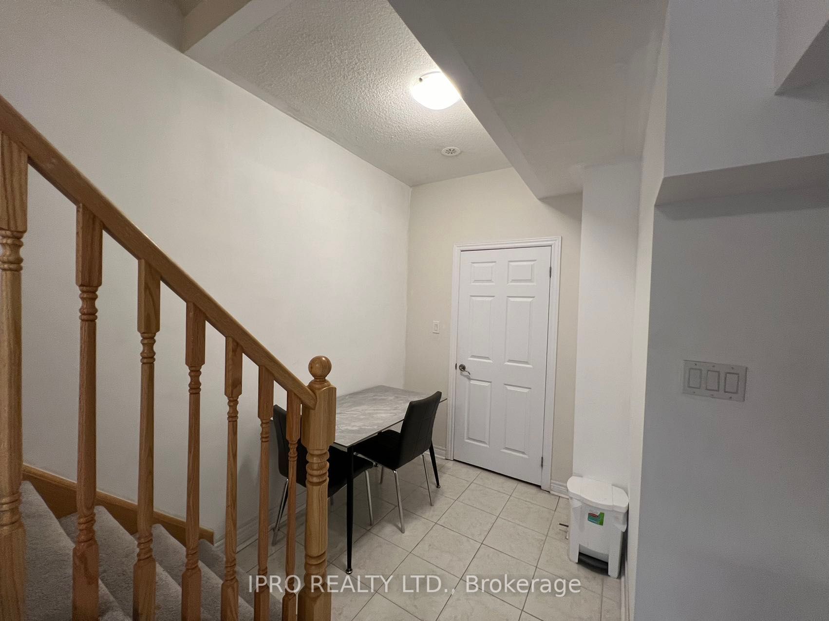 2280 Baronwood Drive, #90