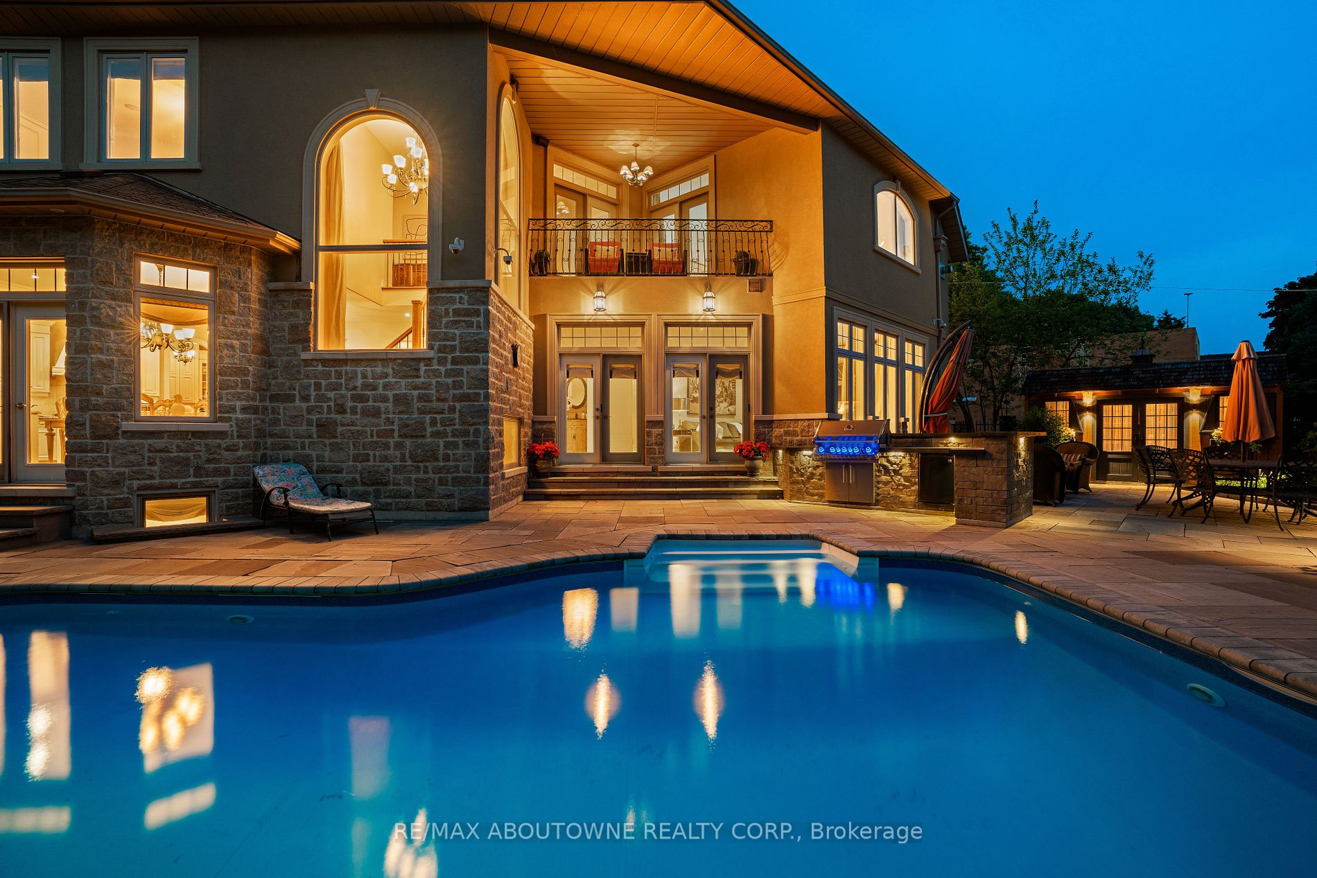 376 Meadow Wood Lane