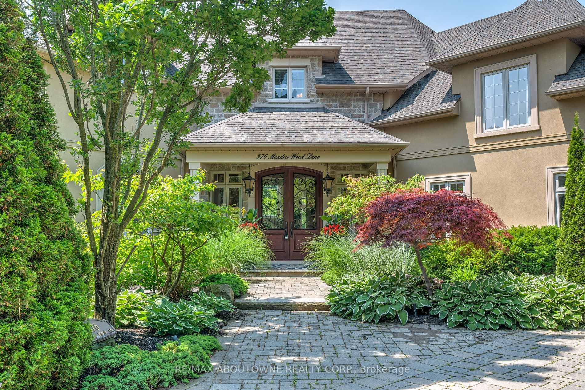 376 Meadow Wood Lane