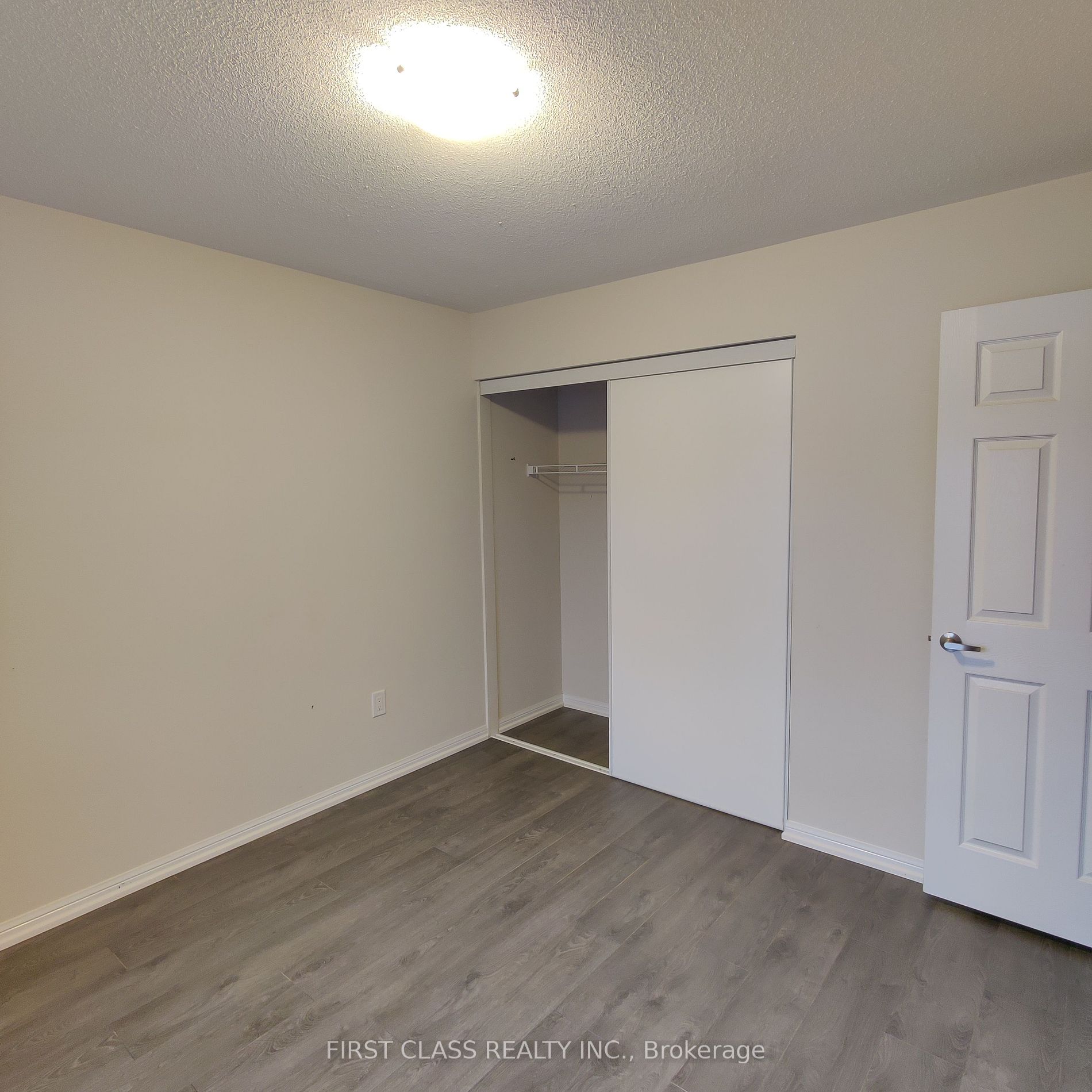 917 Farmstead Drive
