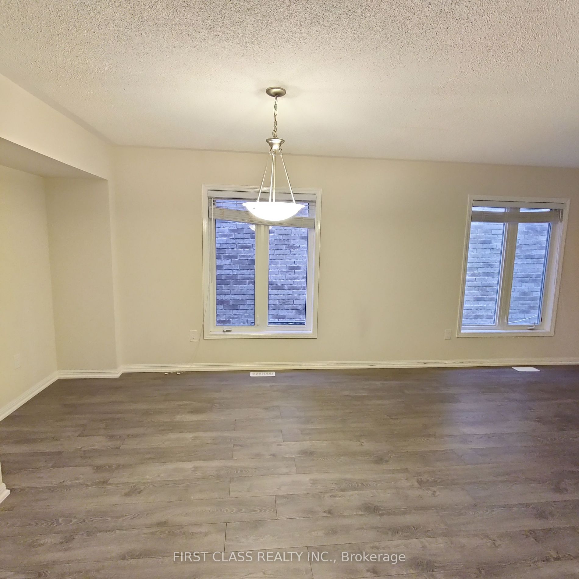 917 Farmstead Drive