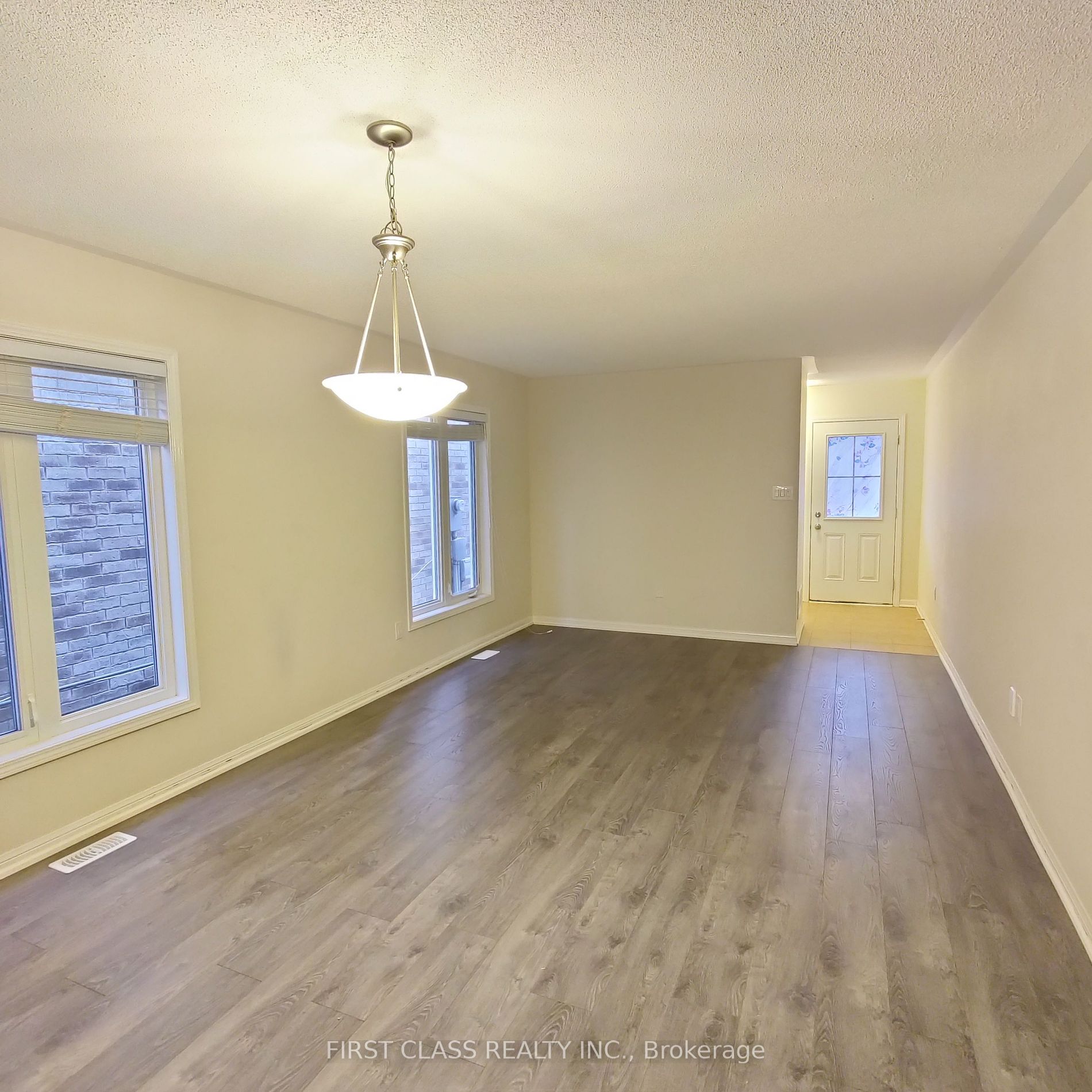 917 Farmstead Drive