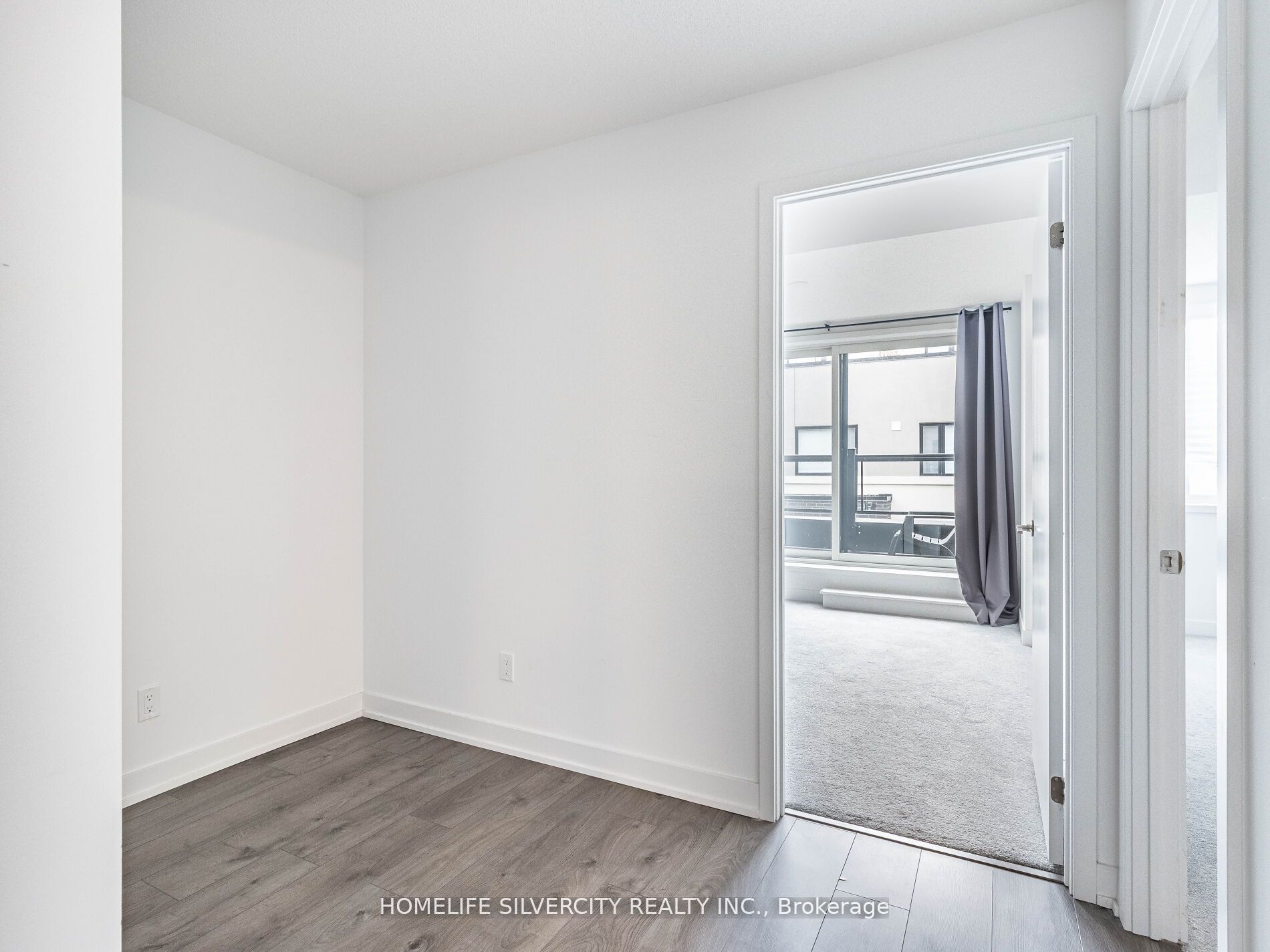 1141 Cooke Boulevard, #403