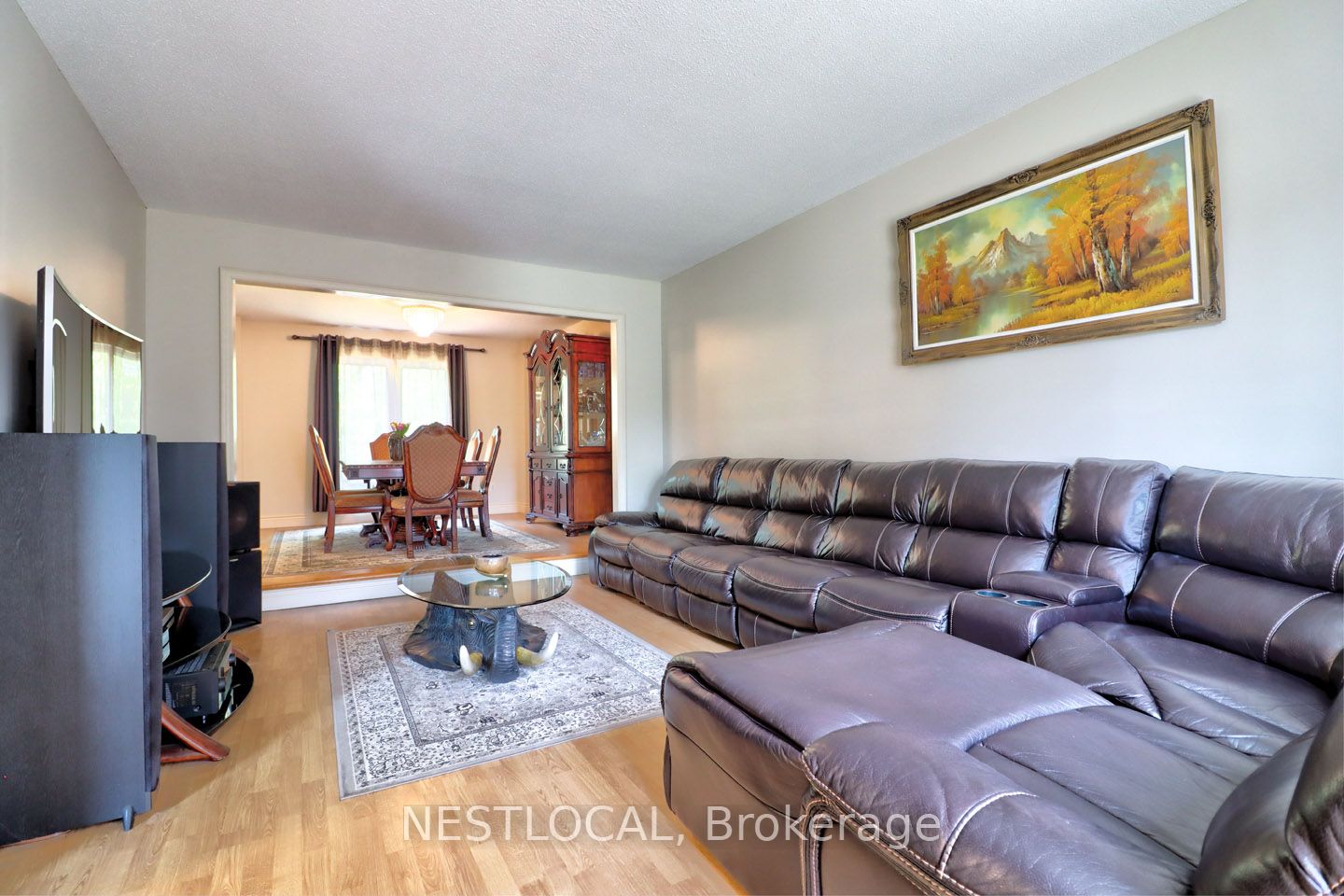 14 Waverly Pl