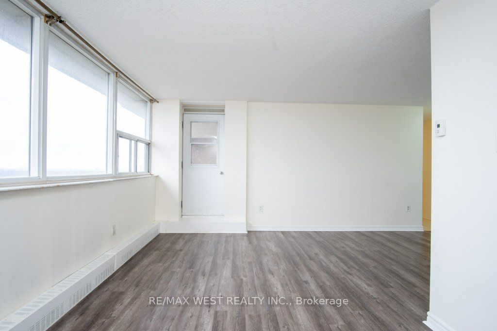 3501 Glen Erin Drive #1001