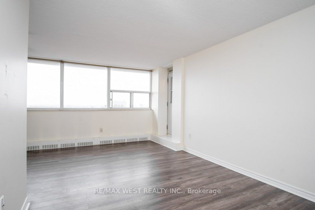 3501 Glen Erin Drive #1001