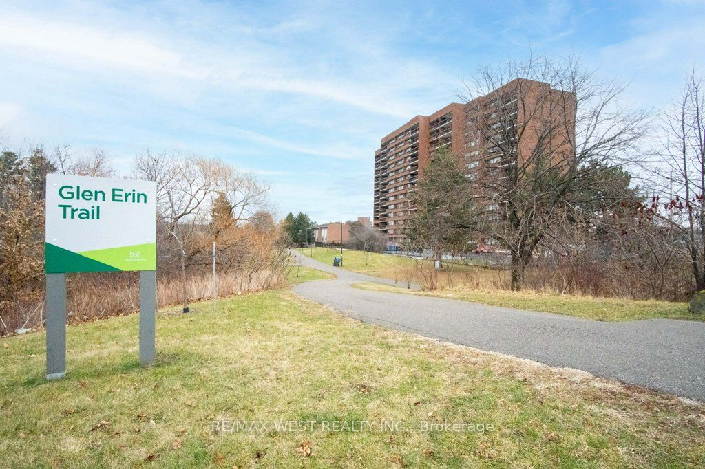 3501 Glen Erin Drive #1001