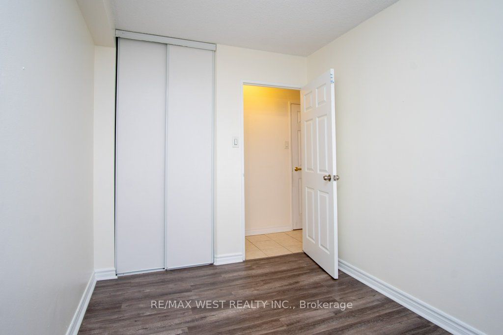 3501 Glen Erin Drive #1001