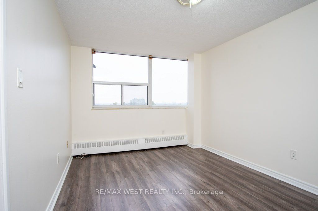 3501 Glen Erin Drive #1001