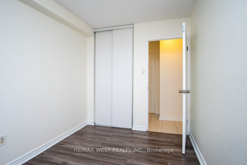 3501 Glen Erin Drive #1001
