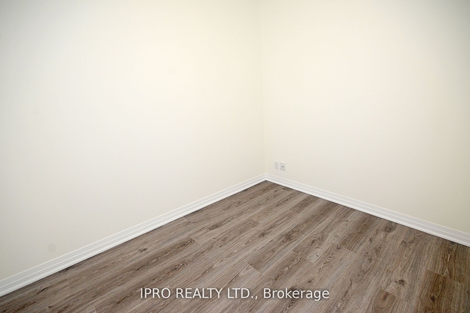 128 Grovewood Common, #435