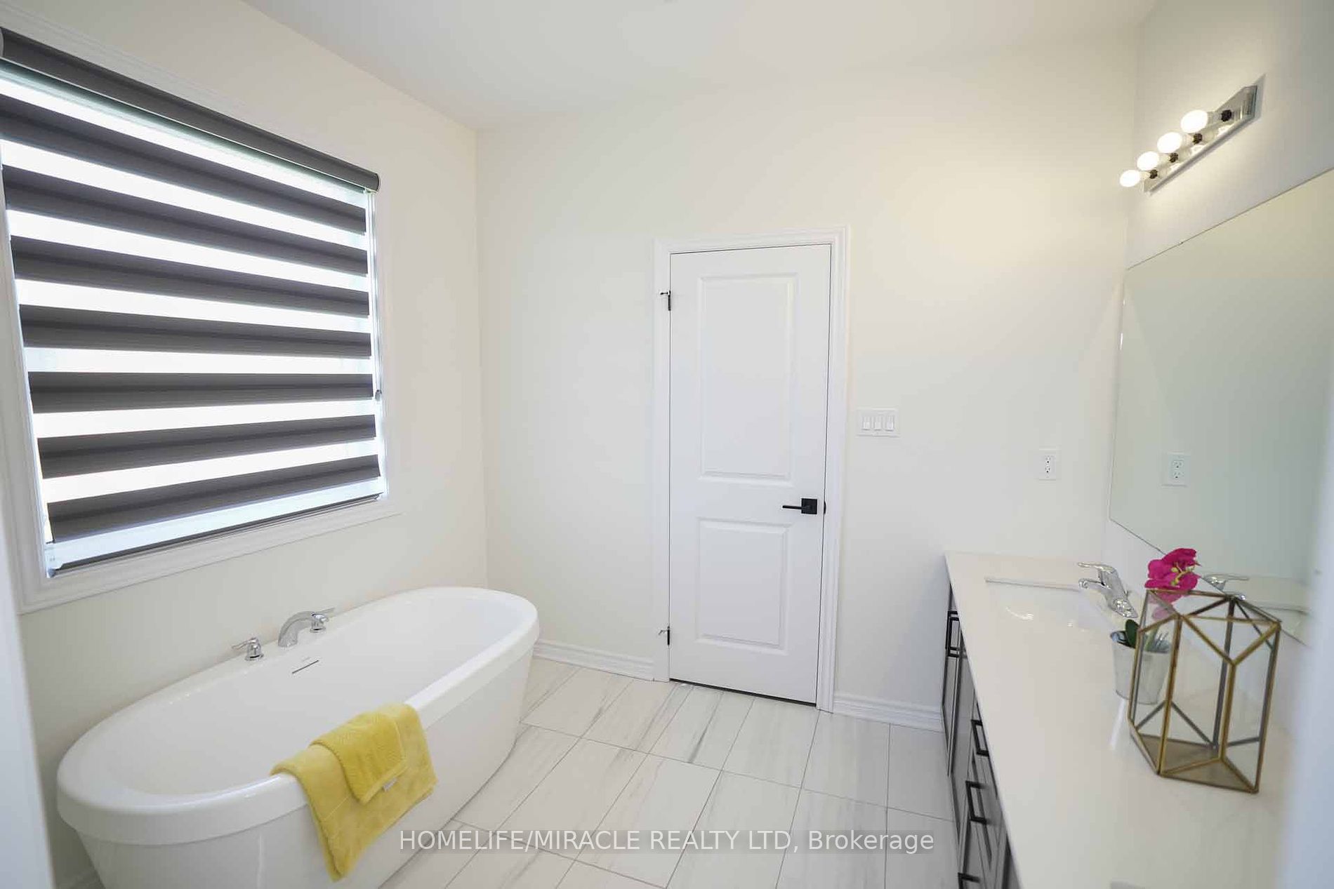 20 Tweedhill Ave