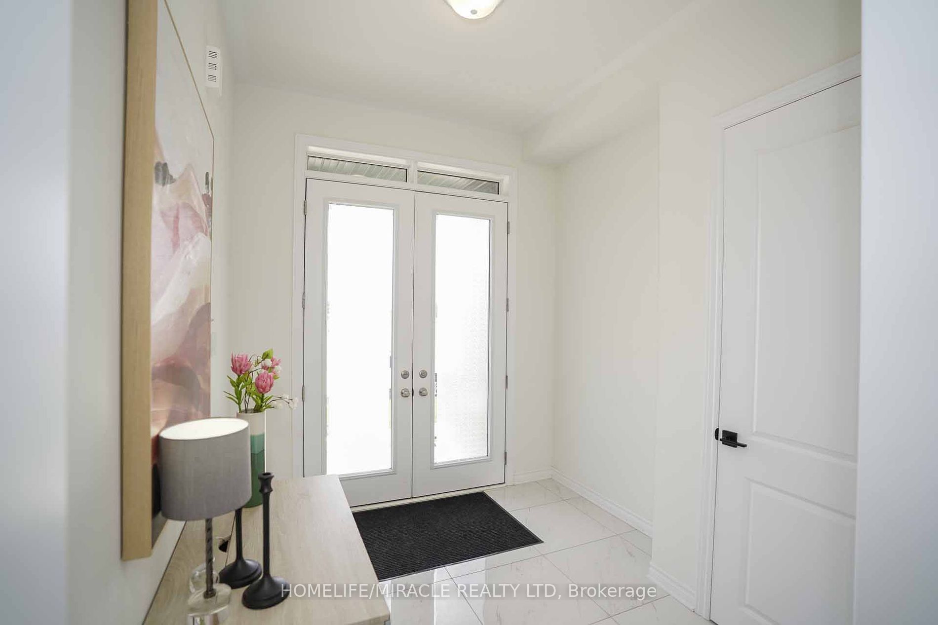20 Tweedhill Ave