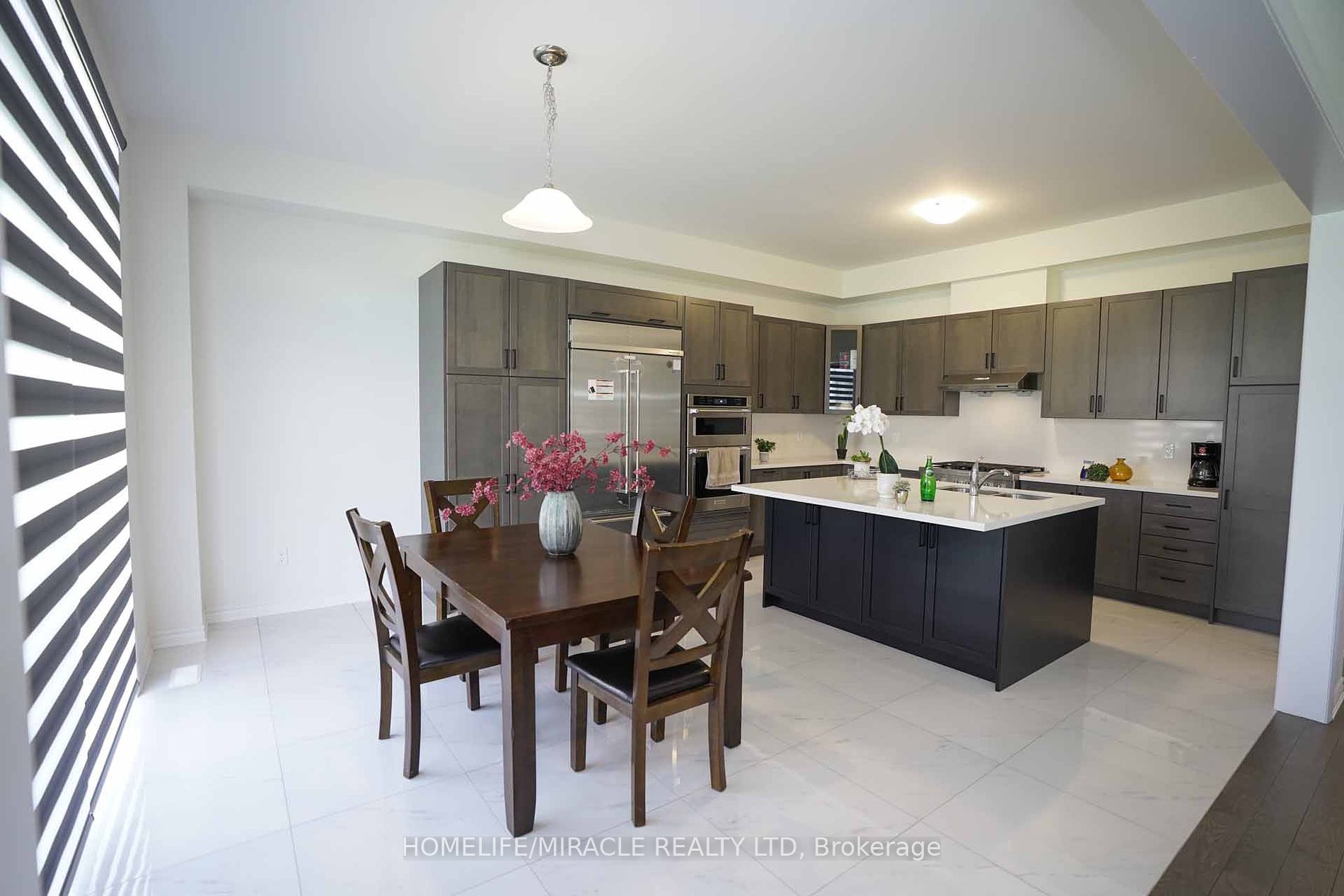 20 Tweedhill Ave
