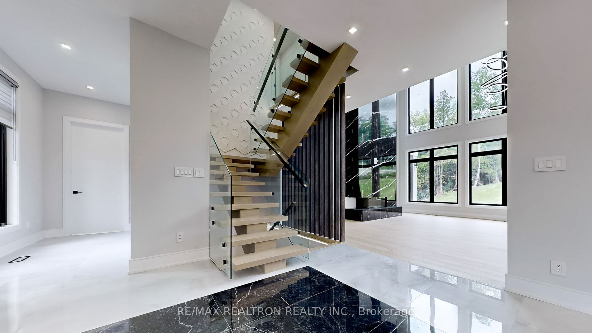 8 Keily Crescent