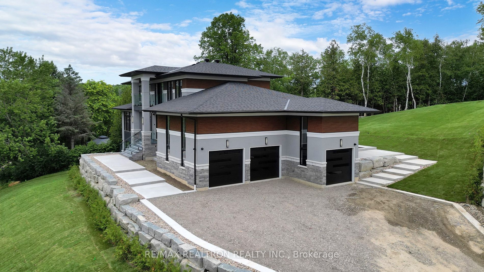 8 Keily Crescent