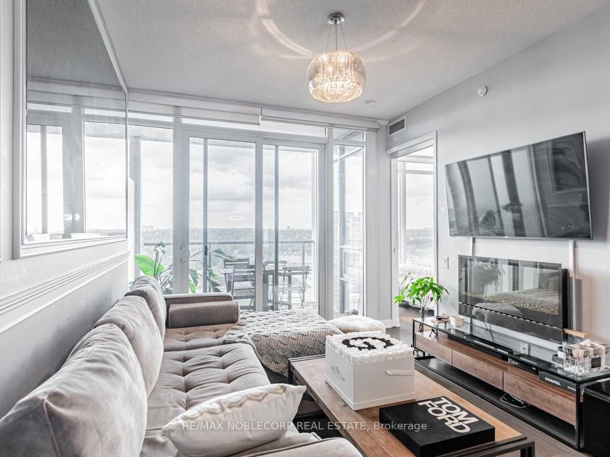 88 Park Lawn Rd, #2212