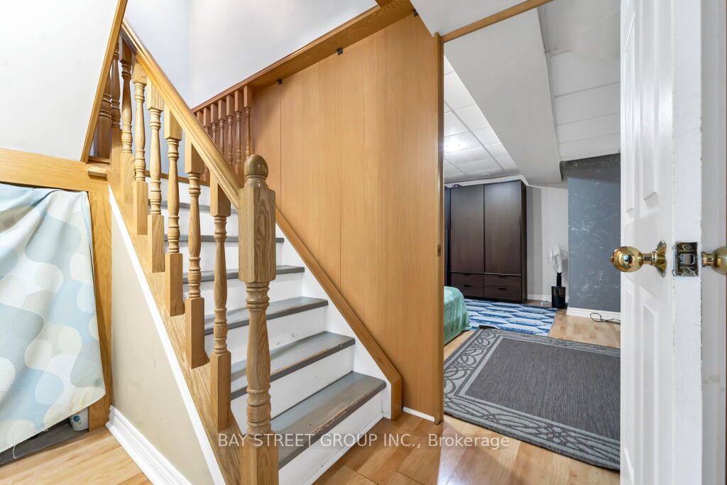39 Blue Spruce Street