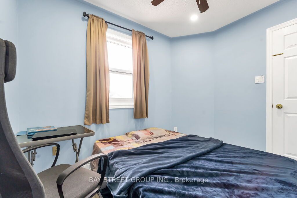 39 Blue Spruce Street