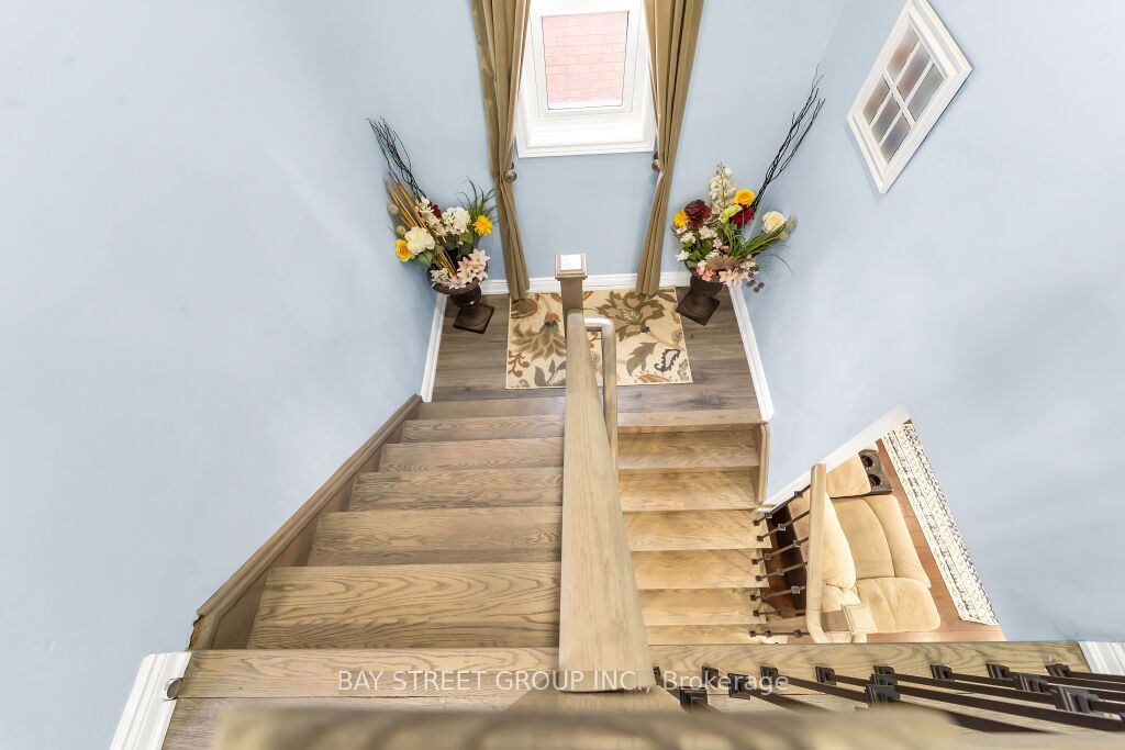 39 Blue Spruce Street