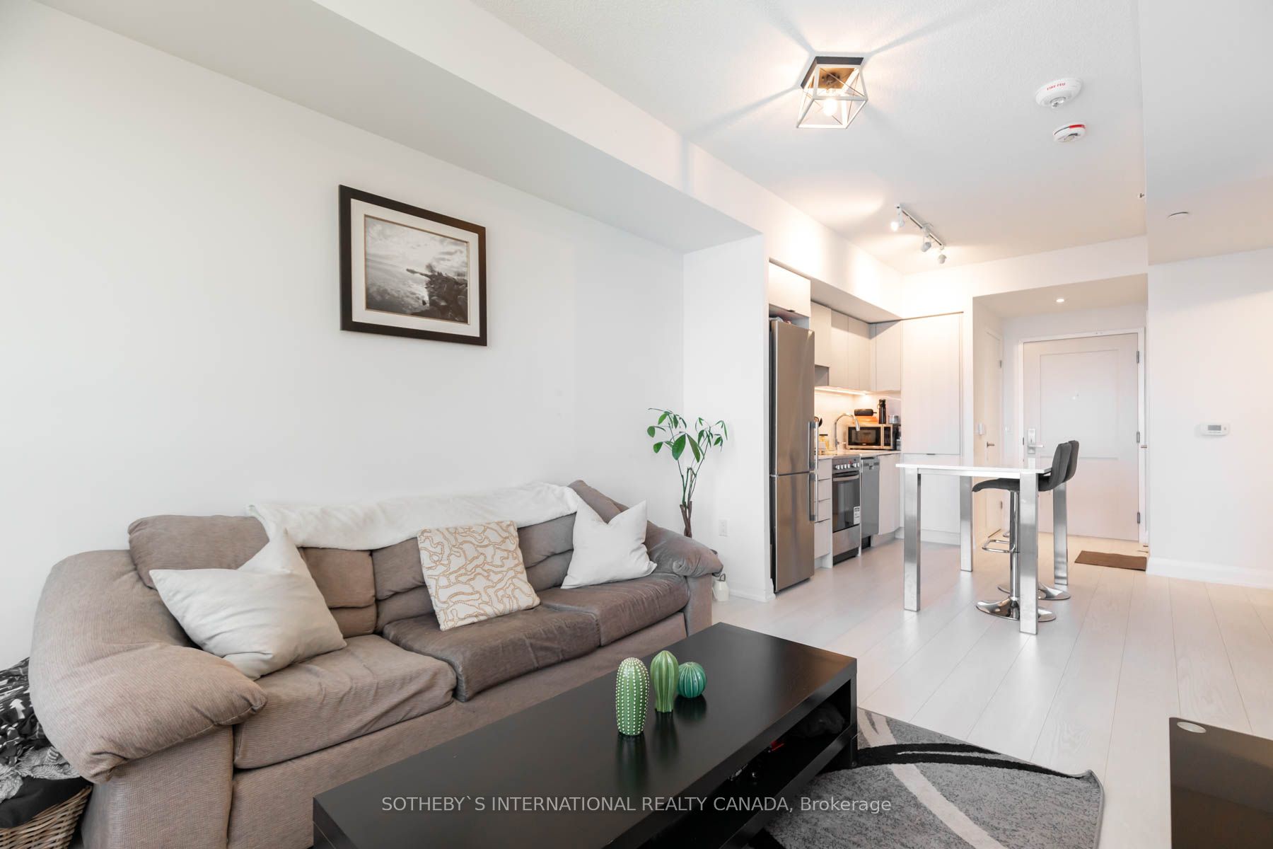 26 Gibbs Road #745
