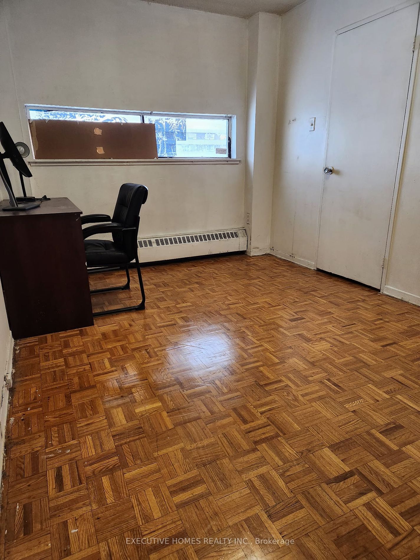 4673 Jane Street, #517