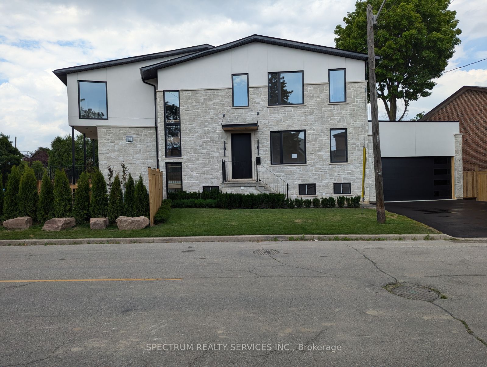102 Stayner Ave