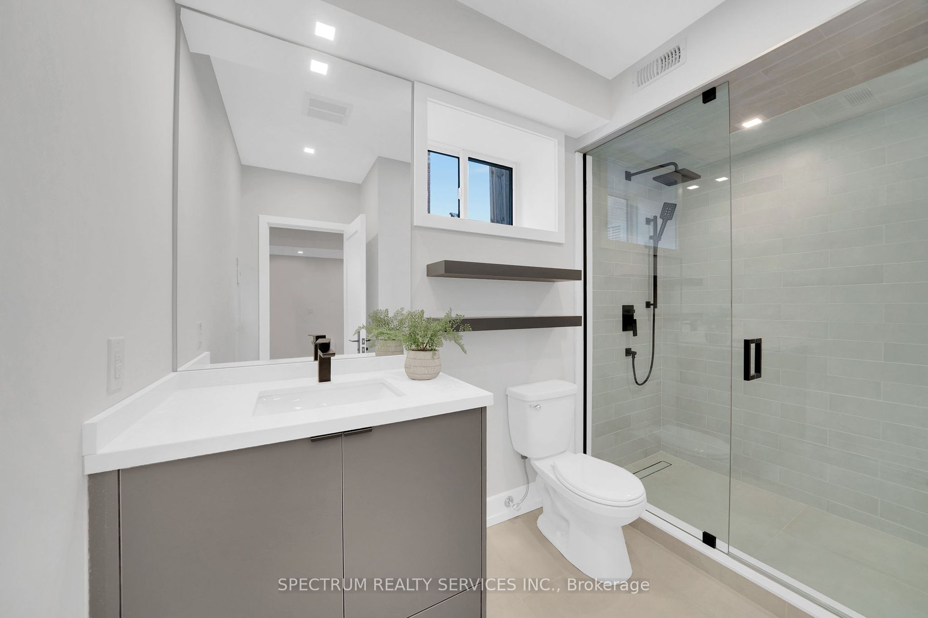 102 Stayner Ave