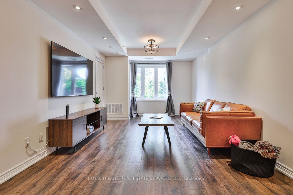 70 Stewart Street #201