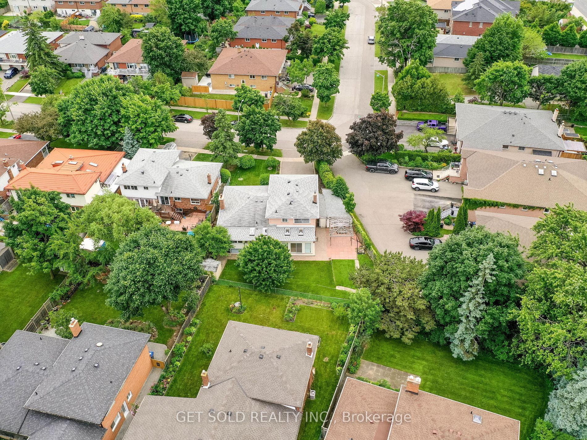 3651 Broomhill Crescent