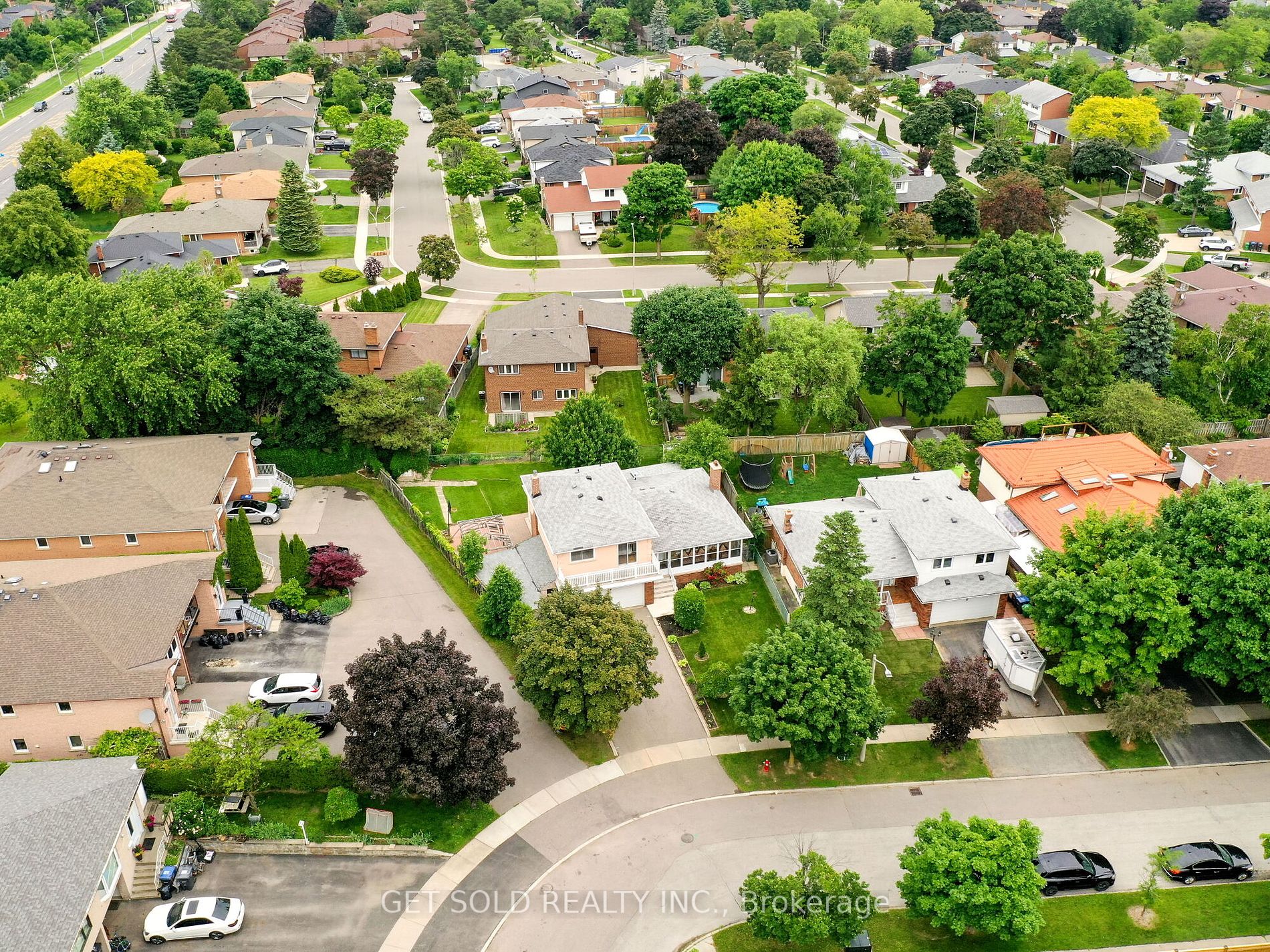 3651 Broomhill Crescent