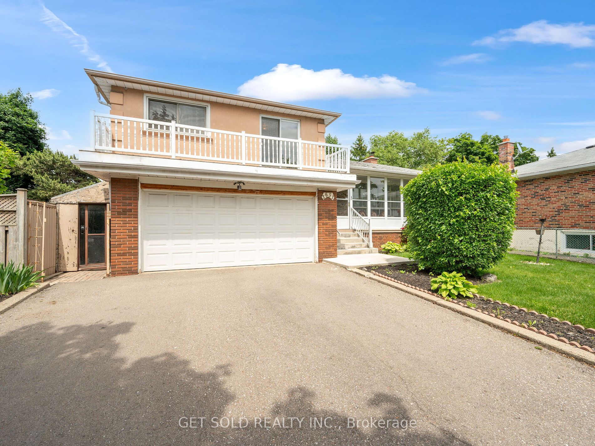 3651 Broomhill Crescent