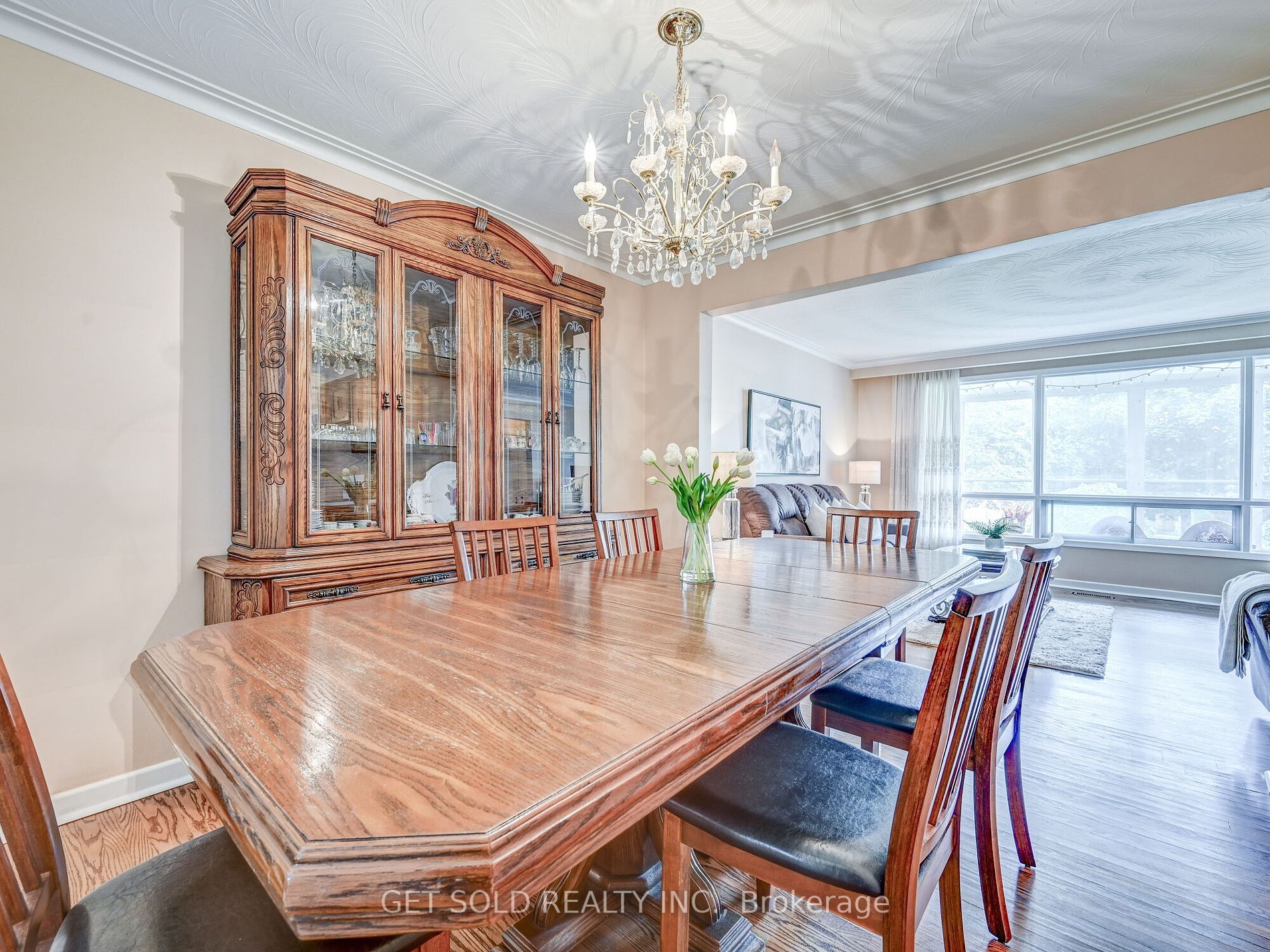 3651 Broomhill Crescent