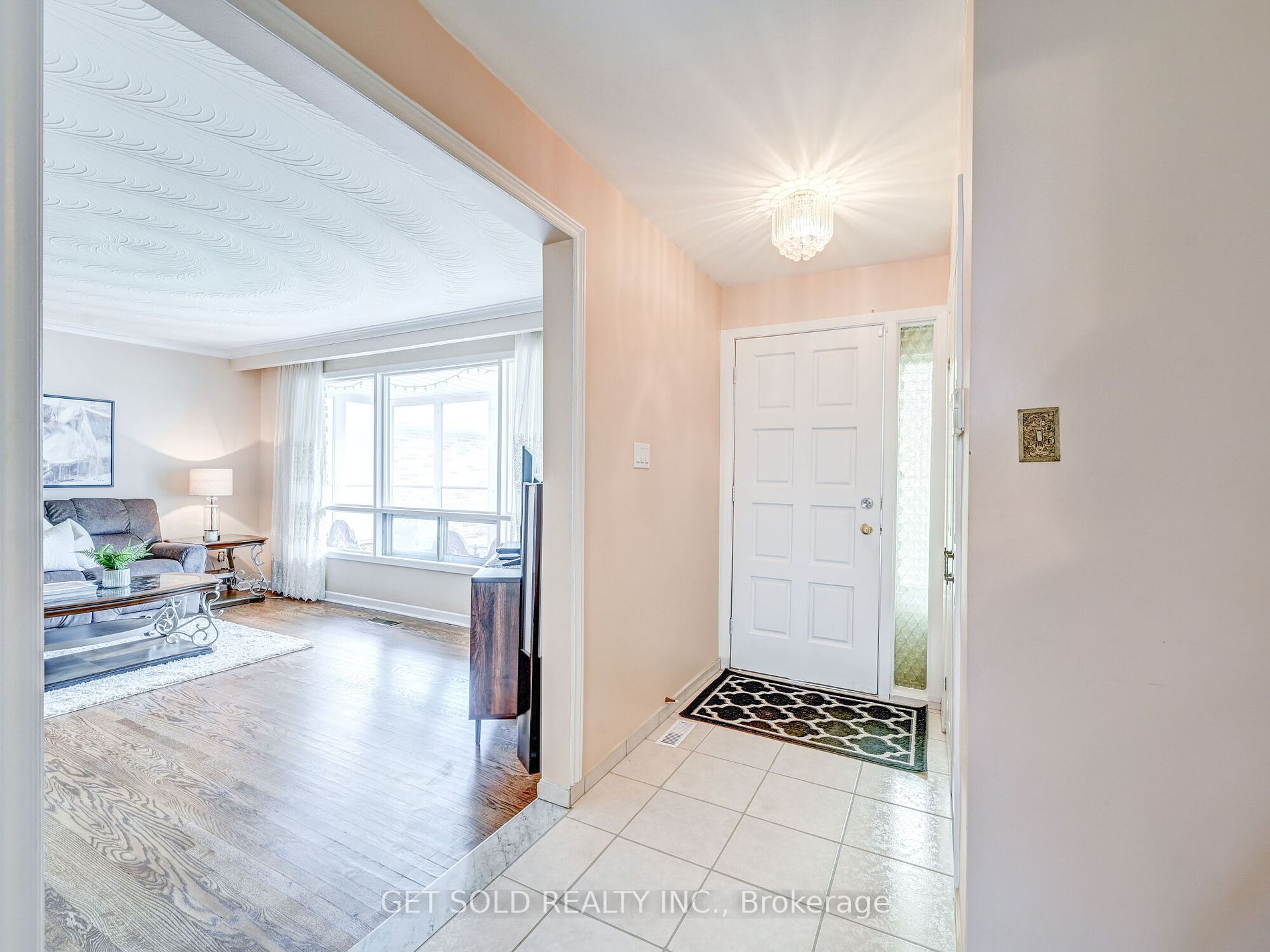3651 Broomhill Crescent