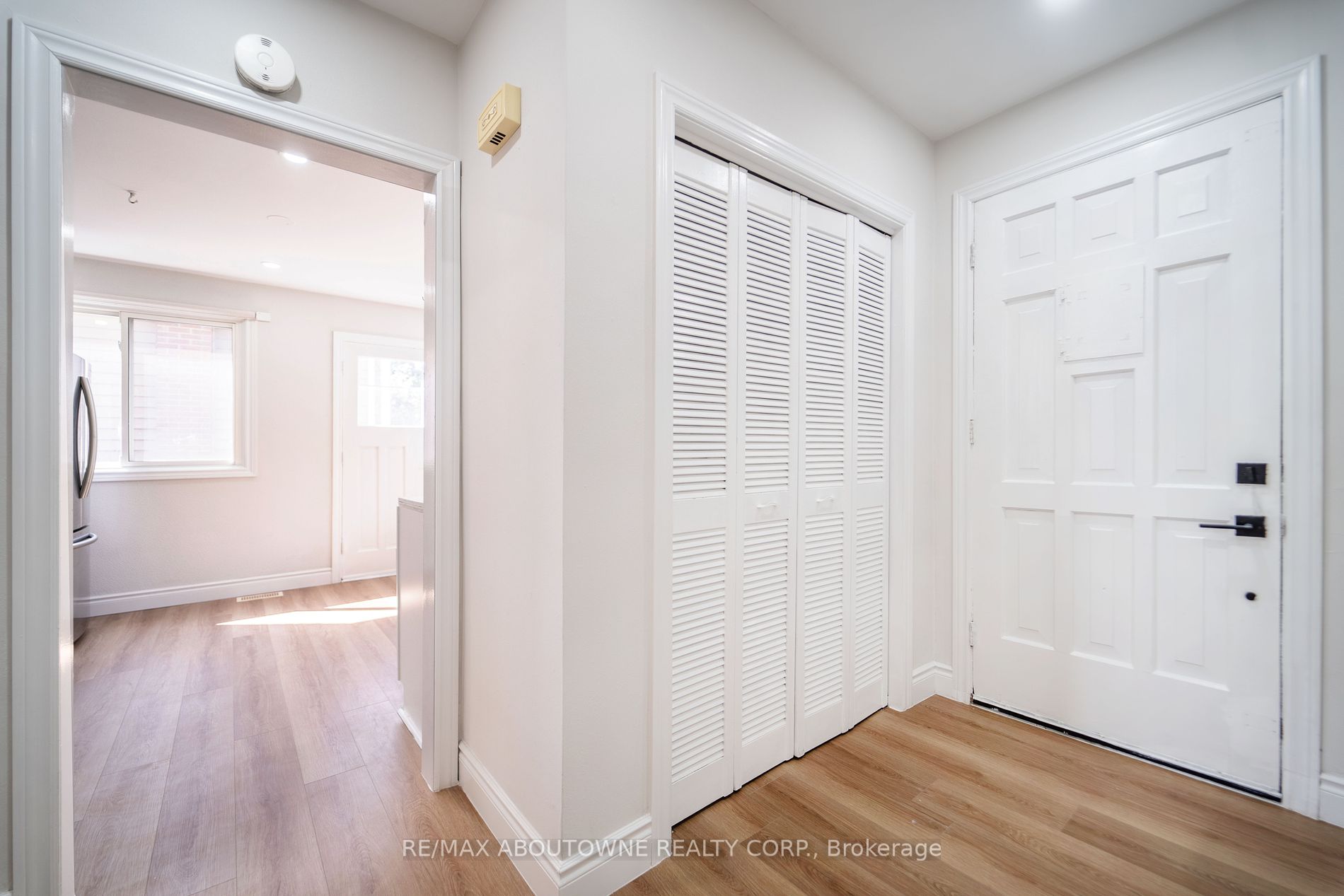 608 Thornwood Ave