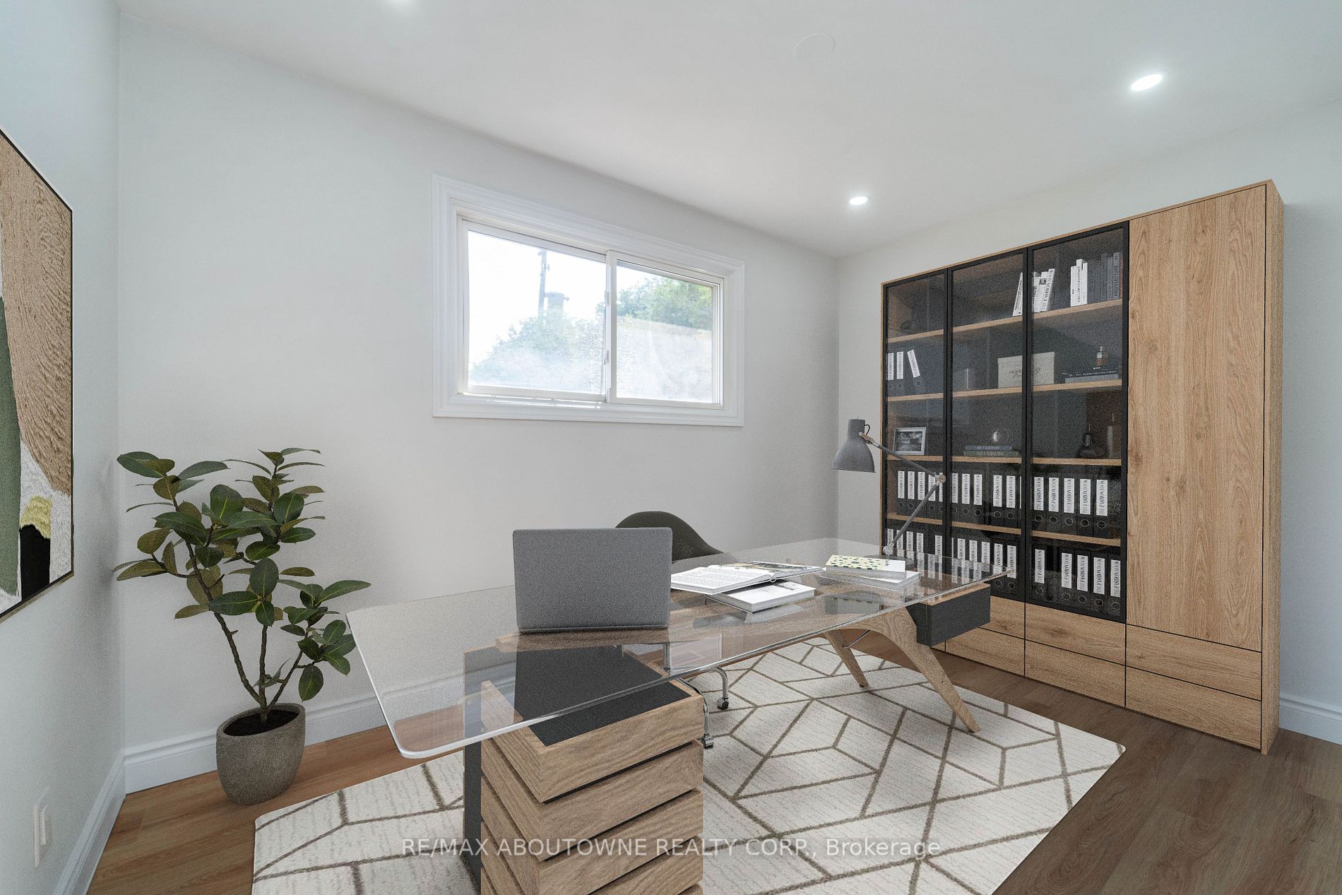 608 Thornwood Ave