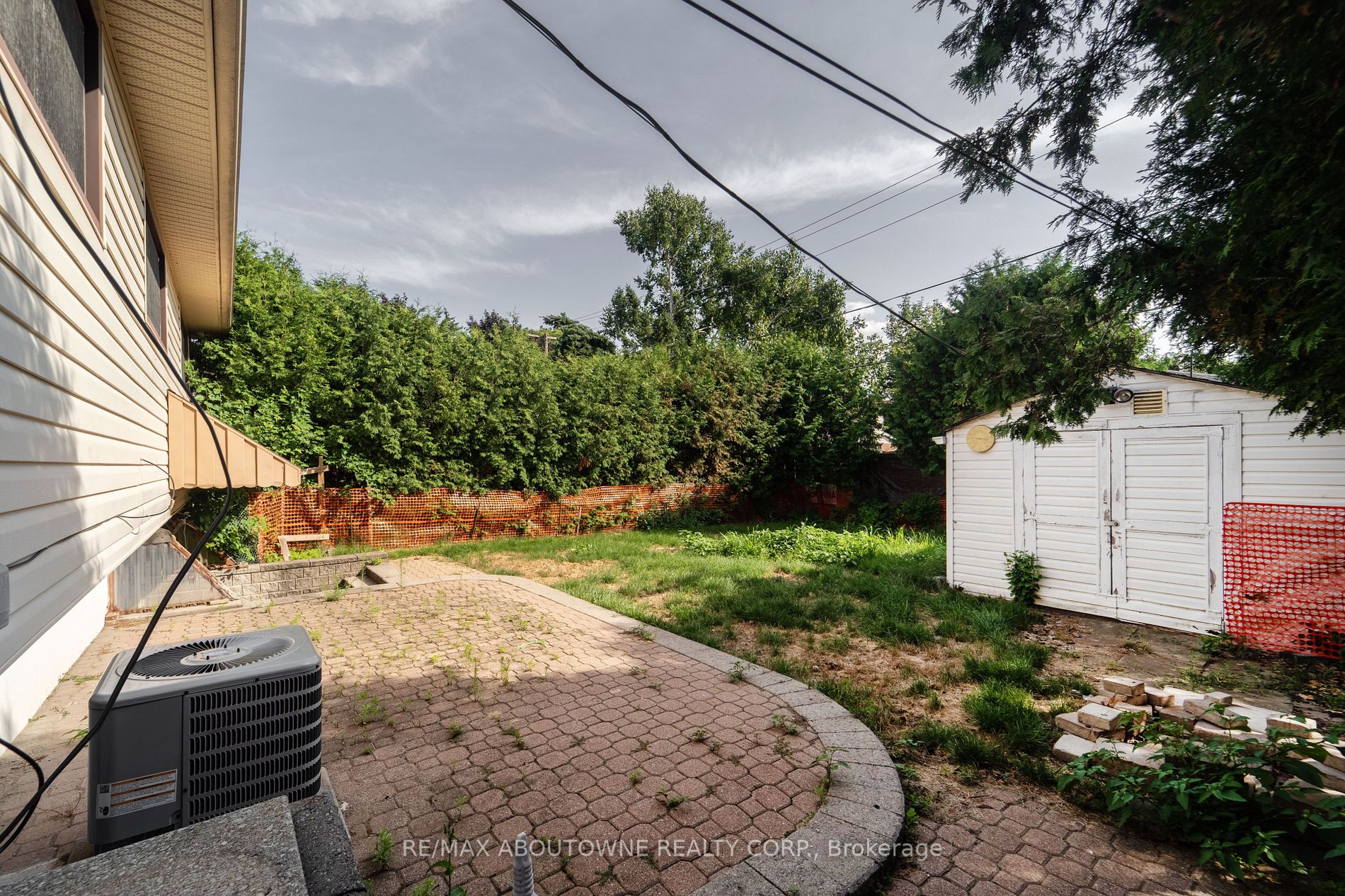 608 Thornwood Ave