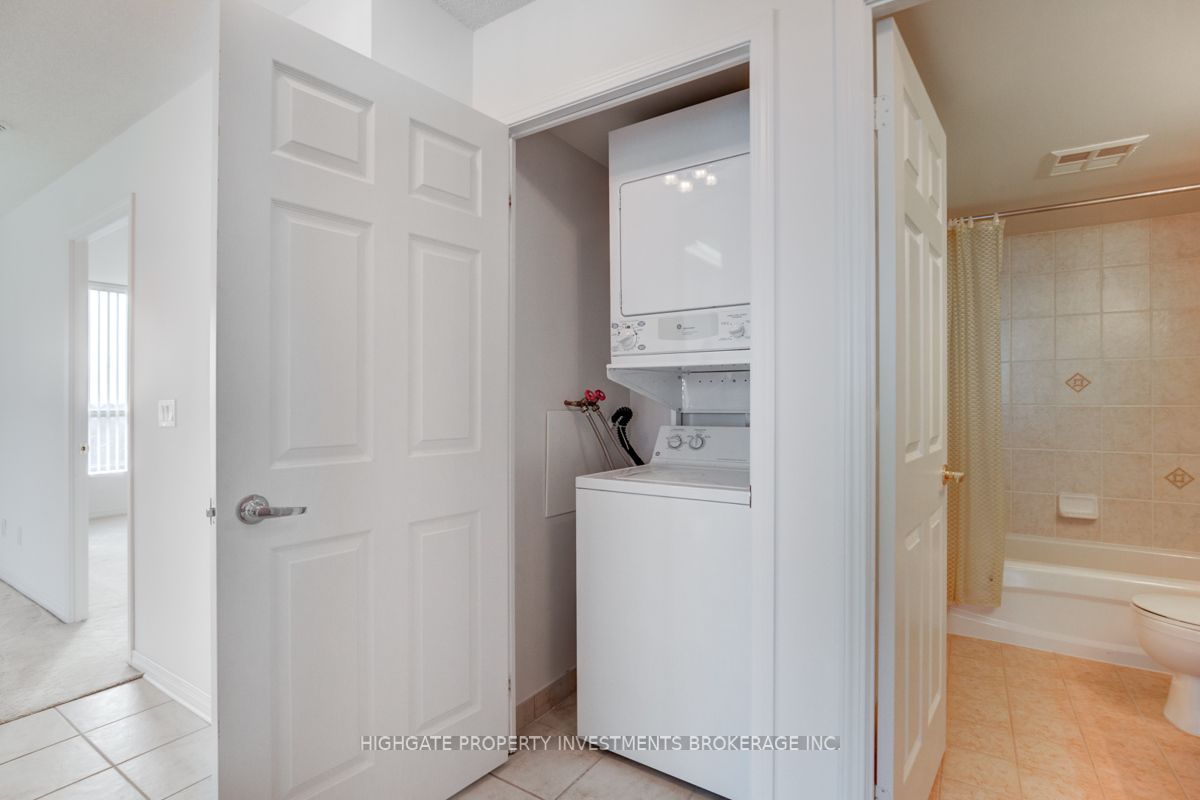 4889 Kimbermount Avenue, #804