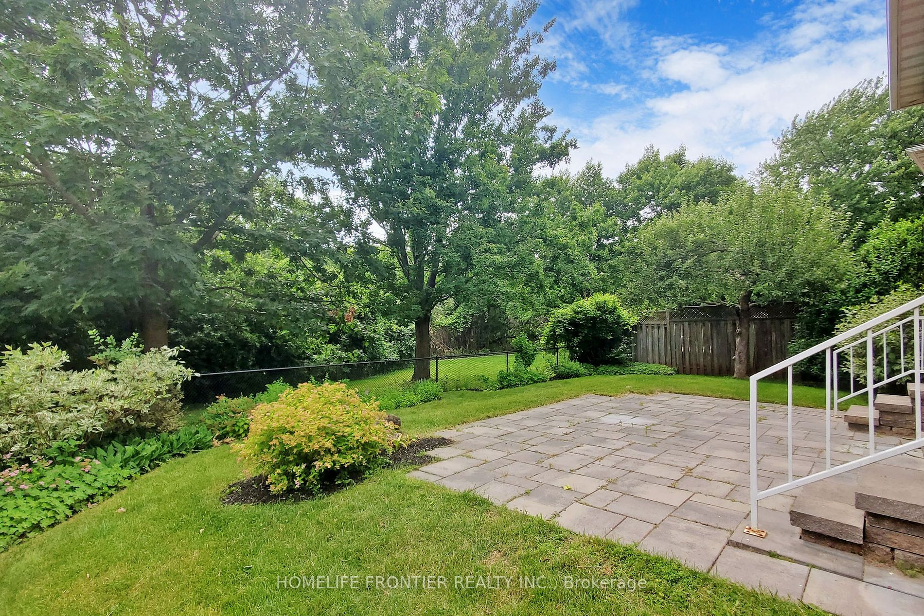 1436 Livingston Road