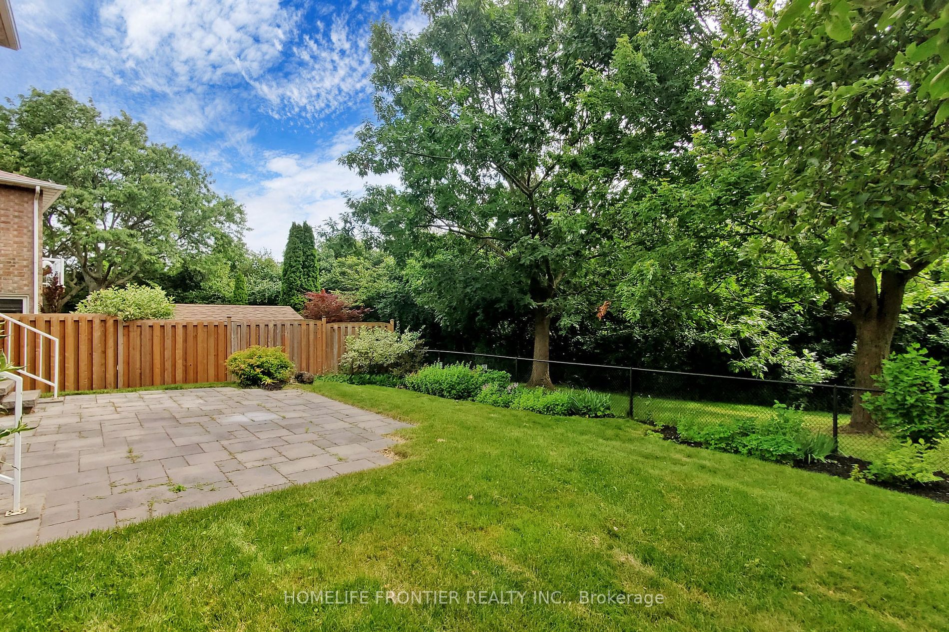 1436 Livingston Road
