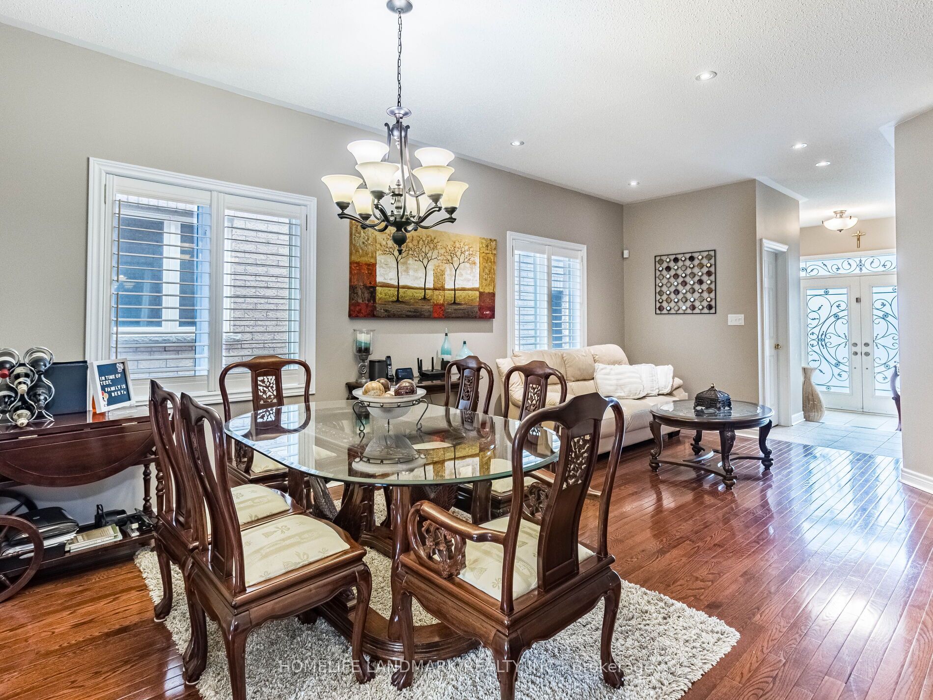 52 Hardgate Cres