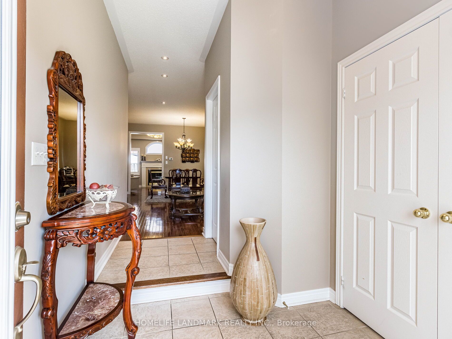 52 Hardgate Cres