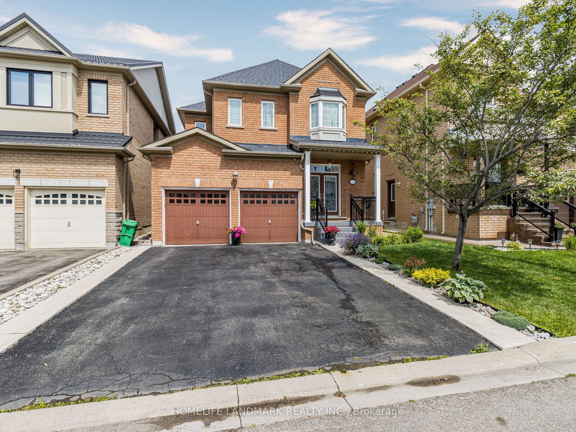 52 Hardgate Cres